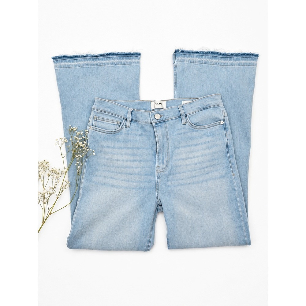 Frame Le Easy Quirky Released Fray Hem Flare Jeans Light Wash Size‎ 31